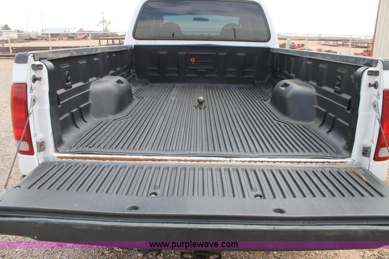 image for item C3812 2005 Ford F350 Super Duty Crew Cab