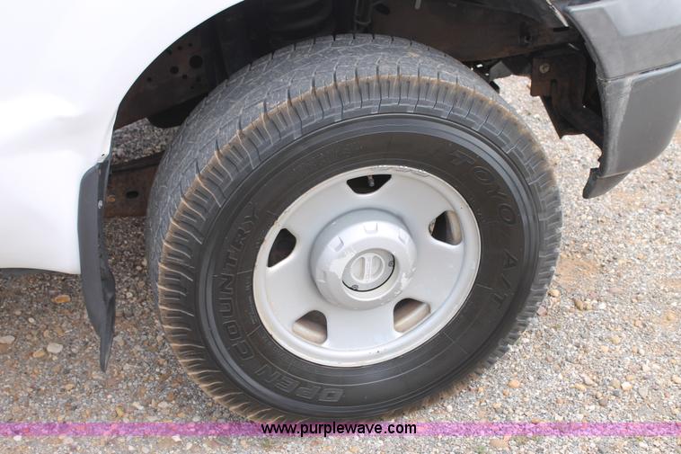 image for item C3812 2005 Ford F350 Super Duty Crew Cab