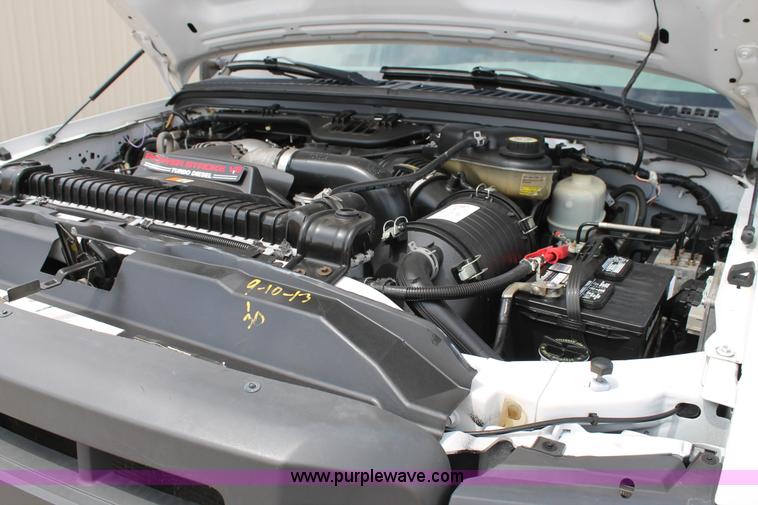 image for item C3812 2005 Ford F350 Super Duty Crew Cab