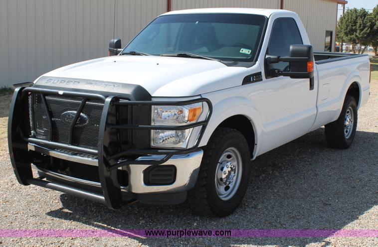 image for item C3813 2011 Ford F250 Super Duty pickup truck