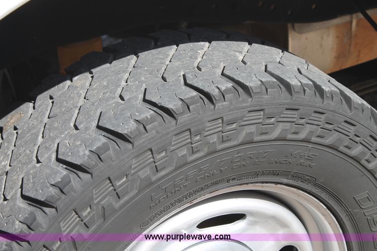 image for item C3813 2011 Ford F250 Super Duty pickup truck