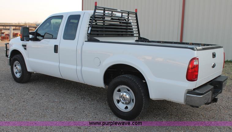 image for item C3829 2008 Ford F250 Super Duty SuperCab pickup truck