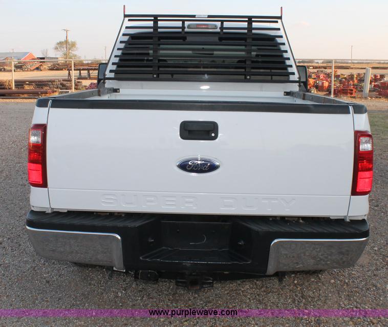image for item C3829 2008 Ford F250 Super Duty SuperCab pickup truck