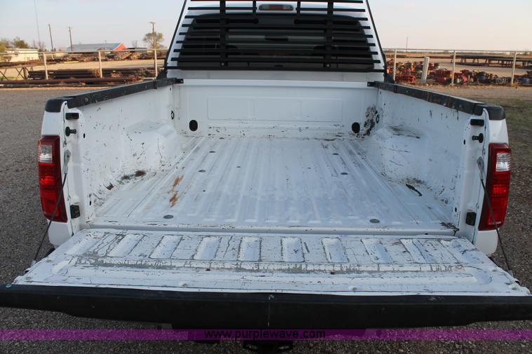 image for item C3829 2008 Ford F250 Super Duty SuperCab pickup truck
