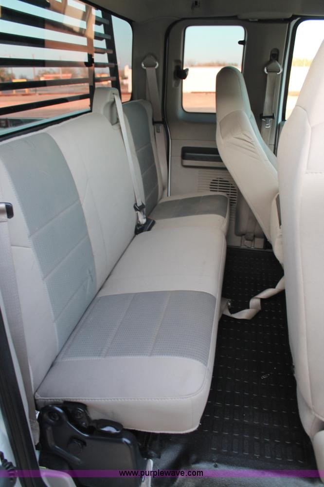 image for item C3829 2008 Ford F250 Super Duty SuperCab pickup truck