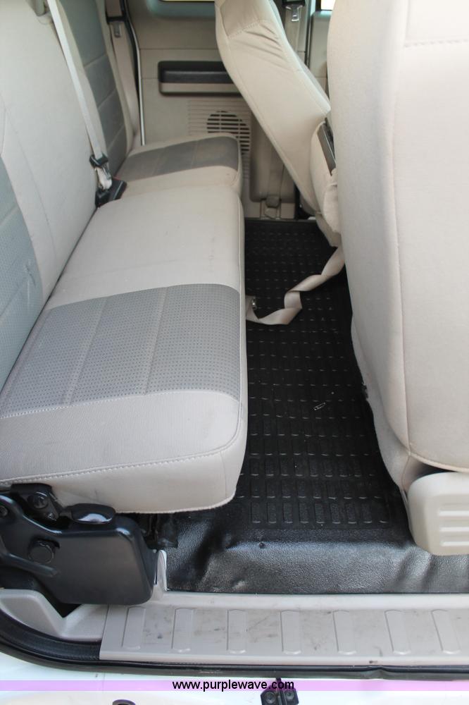 image for item C3829 2008 Ford F250 Super Duty SuperCab pickup truck