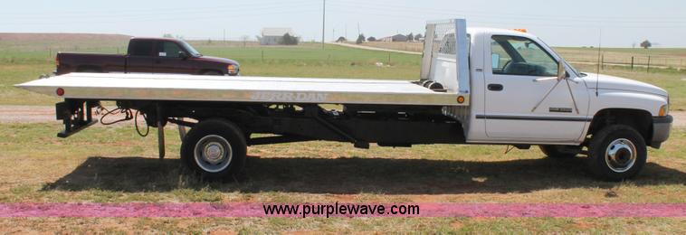 image for item C3846 1997 Dodge Ram 3500 rollback truck