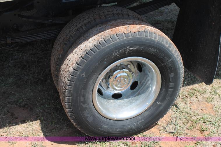 image for item C3846 1997 Dodge Ram 3500 rollback truck