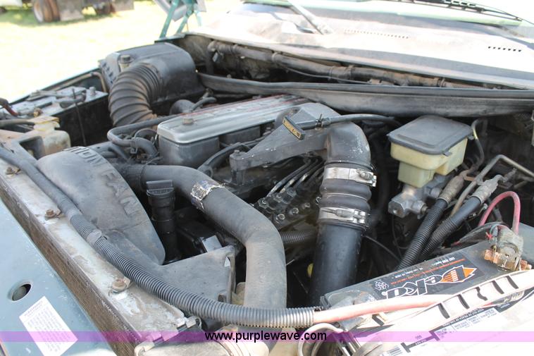 image for item C3846 1997 Dodge Ram 3500 rollback truck