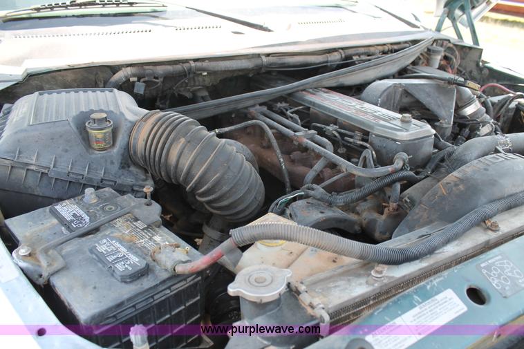 image for item C3846 1997 Dodge Ram 3500 rollback truck