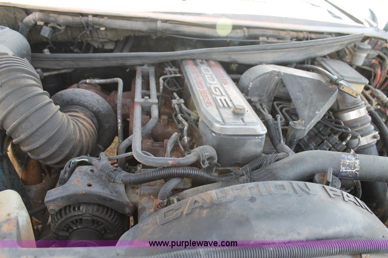 image for item C3846 1997 Dodge Ram 3500 rollback truck