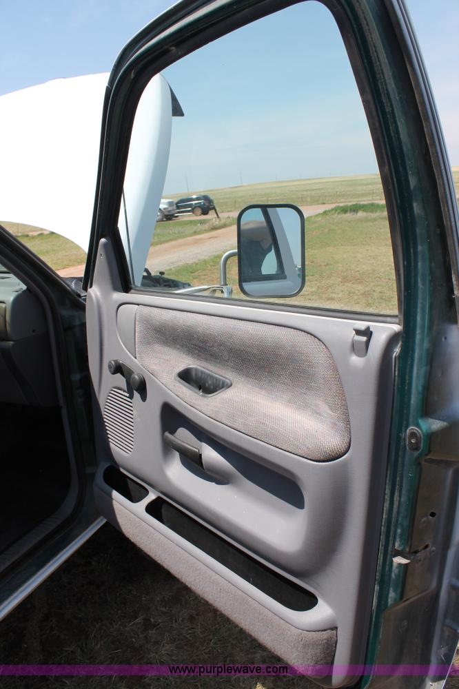 image for item C3846 1997 Dodge Ram 3500 rollback truck