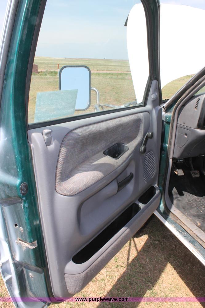 image for item C3846 1997 Dodge Ram 3500 rollback truck