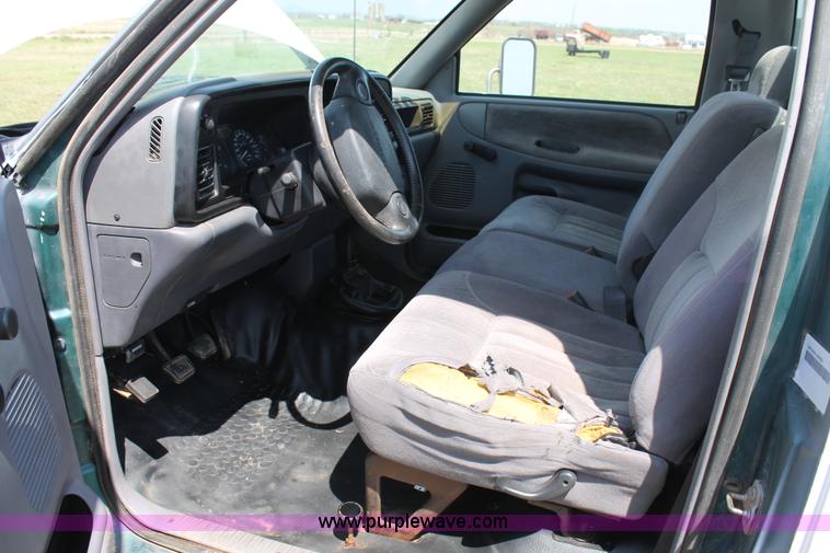 image for item C3846 1997 Dodge Ram 3500 rollback truck