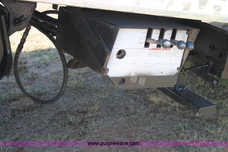 image for item C3846 1997 Dodge Ram 3500 rollback truck