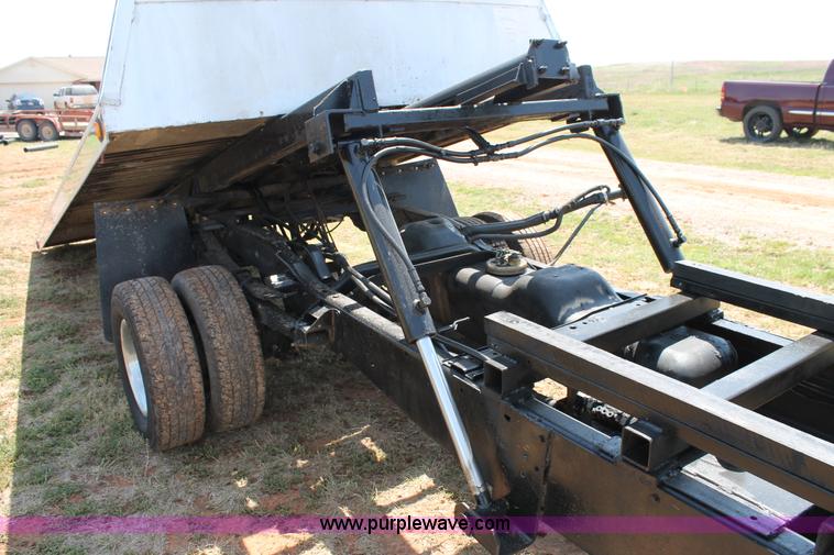 image for item C3846 1997 Dodge Ram 3500 rollback truck