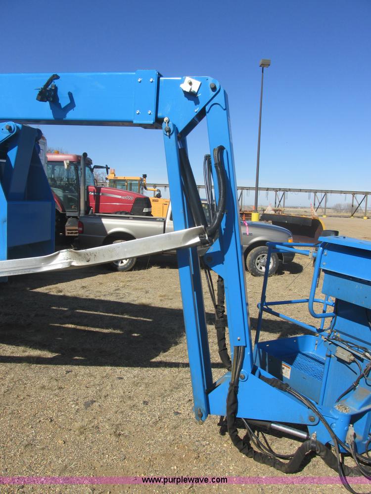 image for item E5452 2012 Genie Z-60/34 articulated boom lift