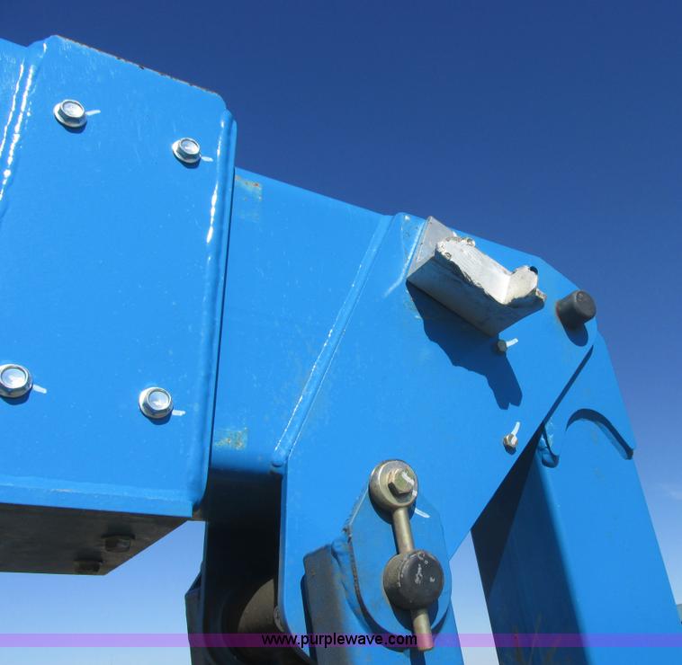 image for item E5452 2012 Genie Z-60/34 articulated boom lift