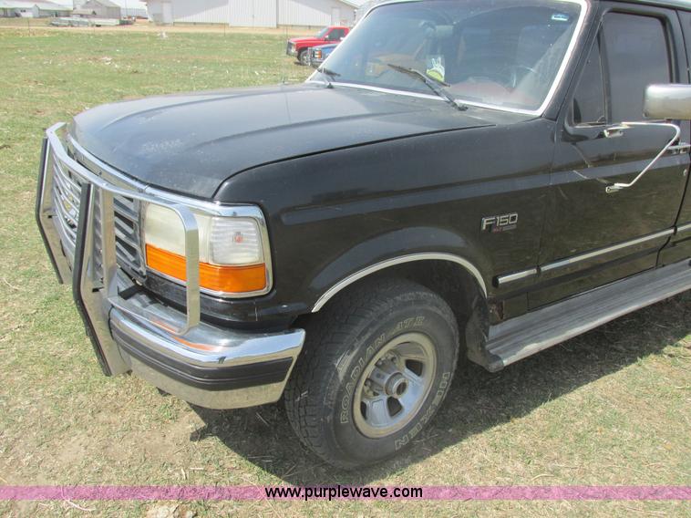 image for item E5493 1995 Ford F150 XLT SuperCab pickup truck