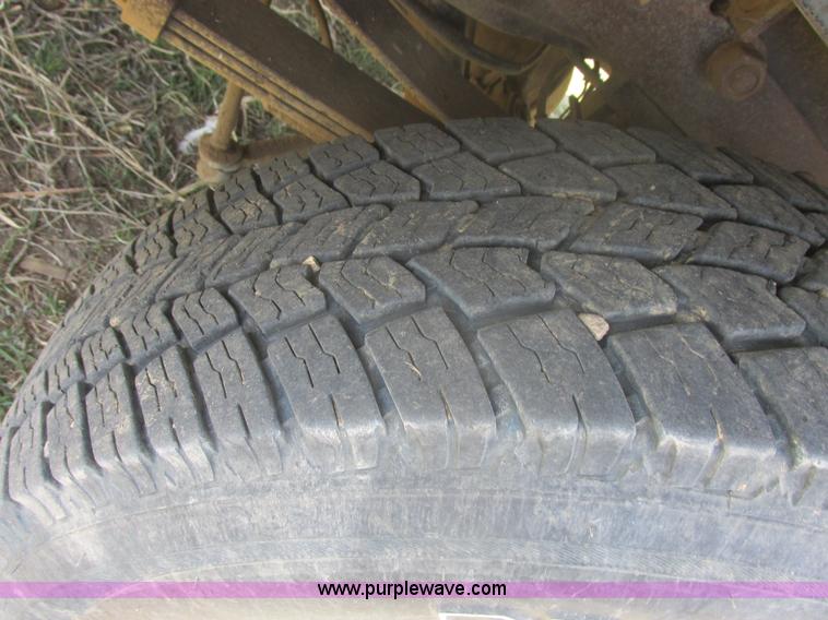 image for item E5493 1995 Ford F150 XLT SuperCab pickup truck