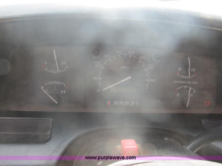 image for item E5493 1995 Ford F150 XLT SuperCab pickup truck