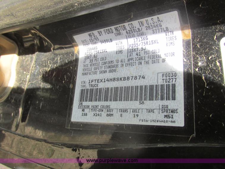 image for item E5493 1995 Ford F150 XLT SuperCab pickup truck