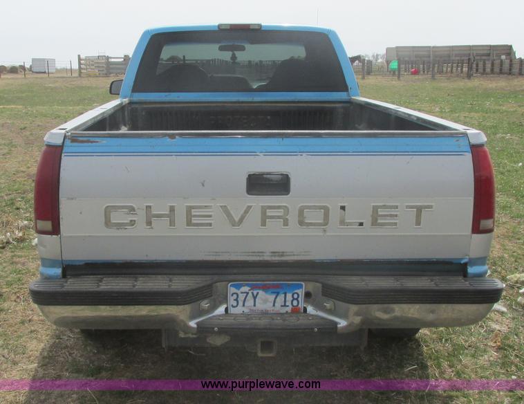 image for item E5495 1995 Chevrolet Silverado 1500 Ext. Cab pickup truck