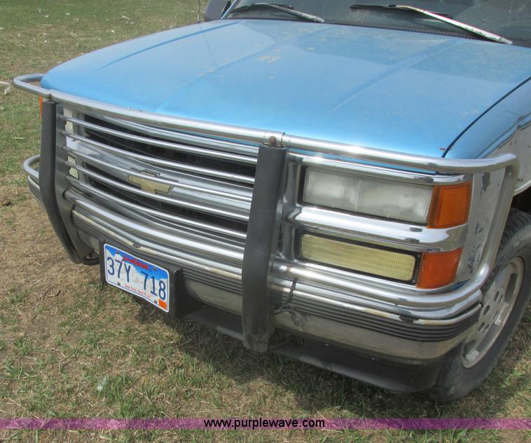 image for item E5495 1995 Chevrolet Silverado 1500 Ext. Cab pickup truck