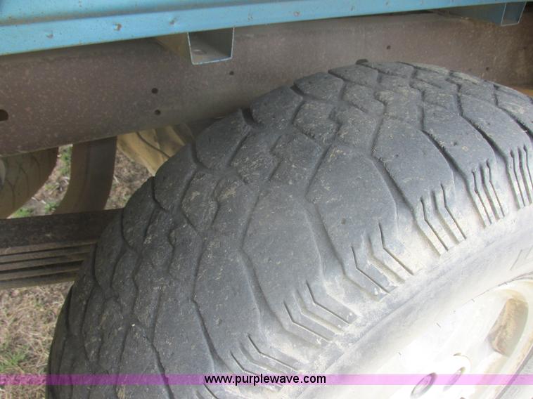 image for item E5495 1995 Chevrolet Silverado 1500 Ext. Cab pickup truck