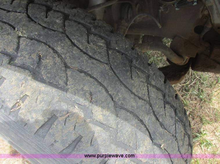 image for item E5495 1995 Chevrolet Silverado 1500 Ext. Cab pickup truck