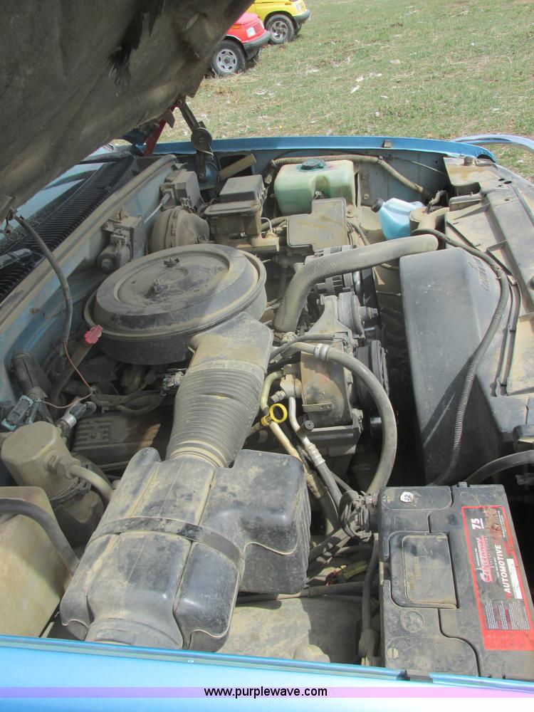 image for item E5495 1995 Chevrolet Silverado 1500 Ext. Cab pickup truck