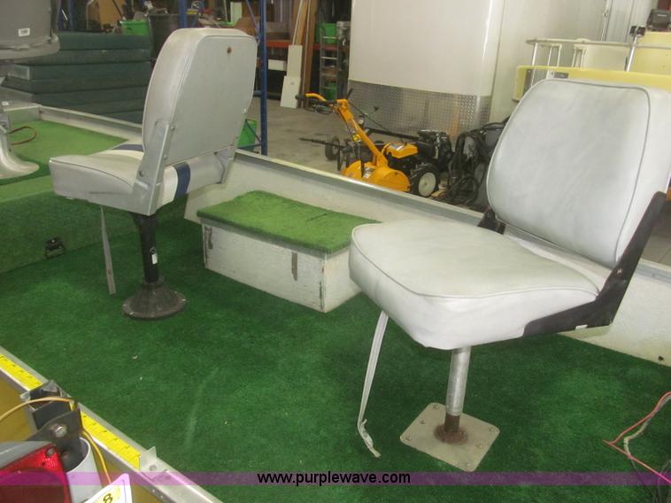 image for item F7352 1973 Appleby 14.5' boat