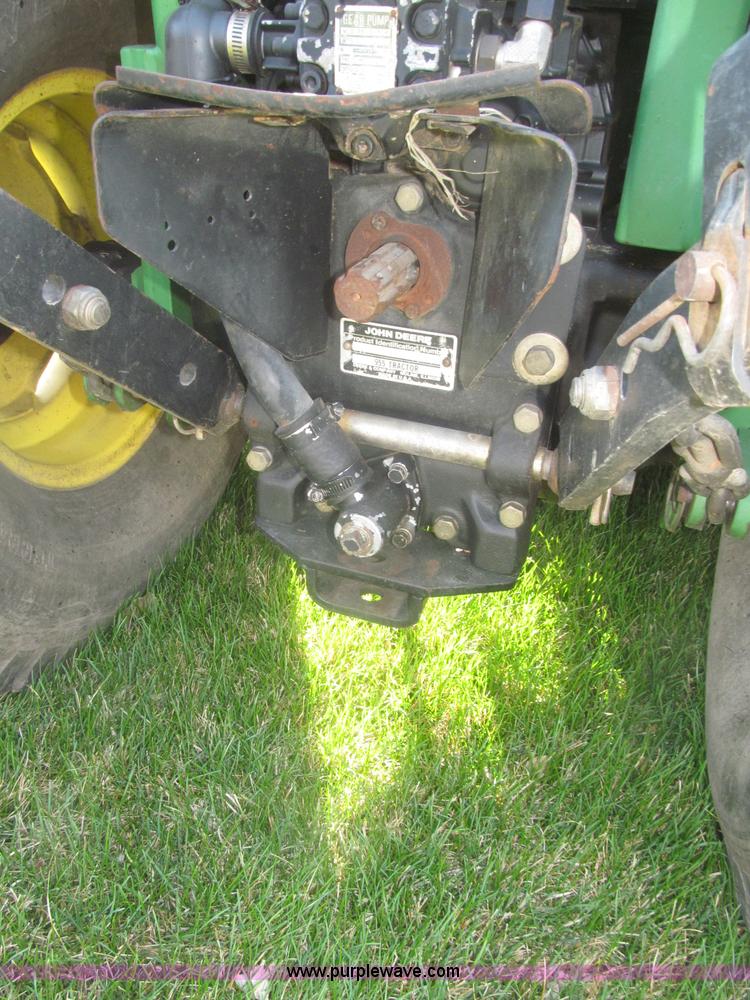 image for item F7354 1990 John Deere 955 MFWD tractor