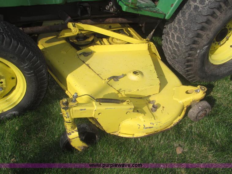 image for item F7354 1990 John Deere 955 MFWD tractor