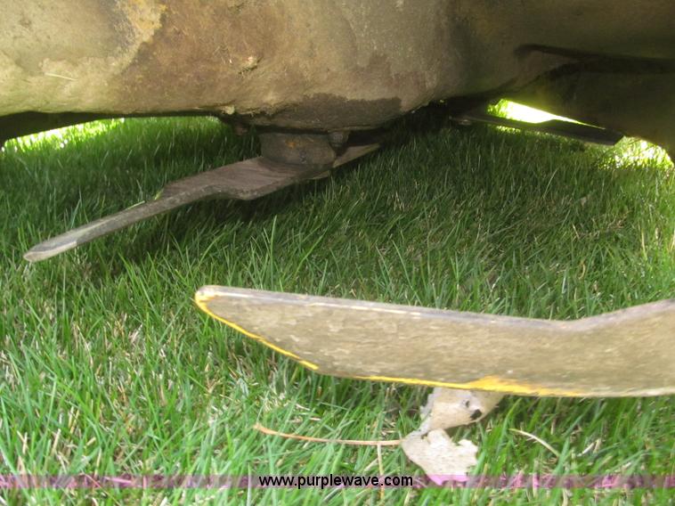 image for item F7354 1990 John Deere 955 MFWD tractor