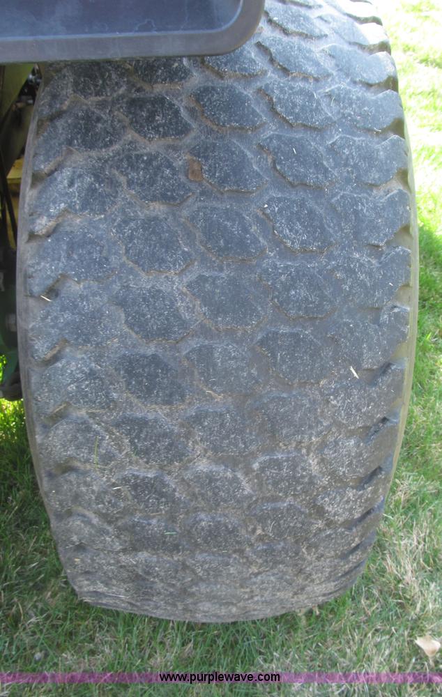 image for item F7354 1990 John Deere 955 MFWD tractor