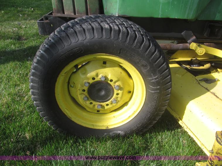 image for item F7354 1990 John Deere 955 MFWD tractor