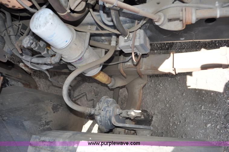 image for item G6460 1986 International 2375 box truck