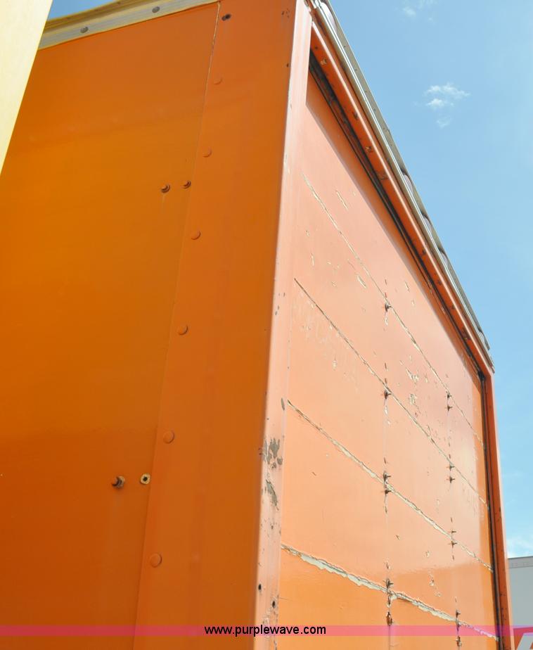 image for item G6460 1986 International 2375 box truck