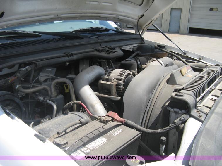 image for item G8334 2005 Ford F250 Super Duty XL SuperCab pickup truck