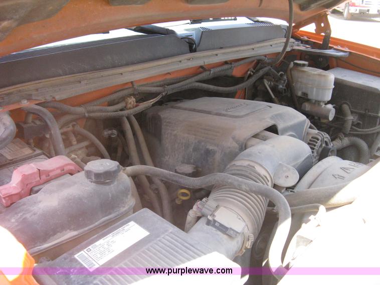 image for item G8336 2009 GMC Sierra 2500HD Ext. Cab pickup truck