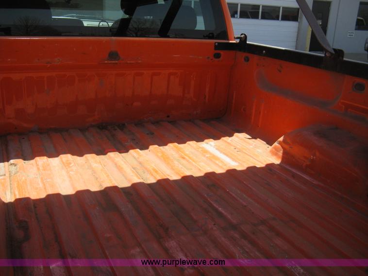 image for item G8336 2009 GMC Sierra 2500HD Ext. Cab pickup truck