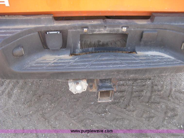 image for item G8336 2009 GMC Sierra 2500HD Ext. Cab pickup truck