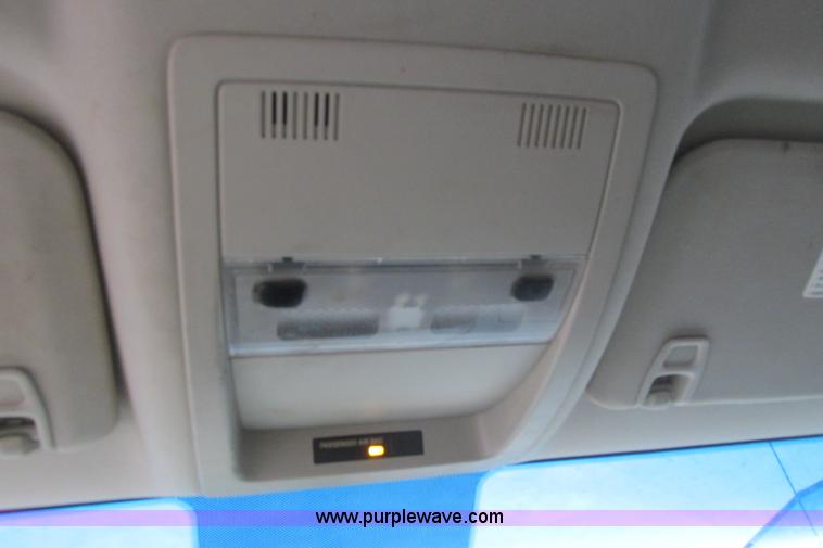 image for item G8337 2009 GMC Sierra 2500HD Ext. Cab pickup truck