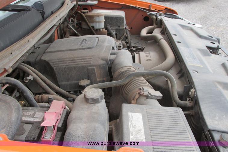 image for item G8337 2009 GMC Sierra 2500HD Ext. Cab pickup truck