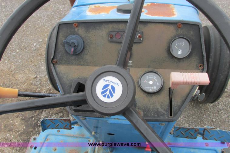 image for item G8340 1998 New Holland 3415 tractor