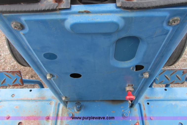 image for item G8340 1998 New Holland 3415 tractor