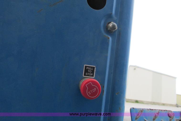 image for item G8340 1998 New Holland 3415 tractor