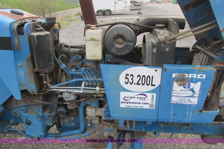 image for item G8340 1998 New Holland 3415 tractor