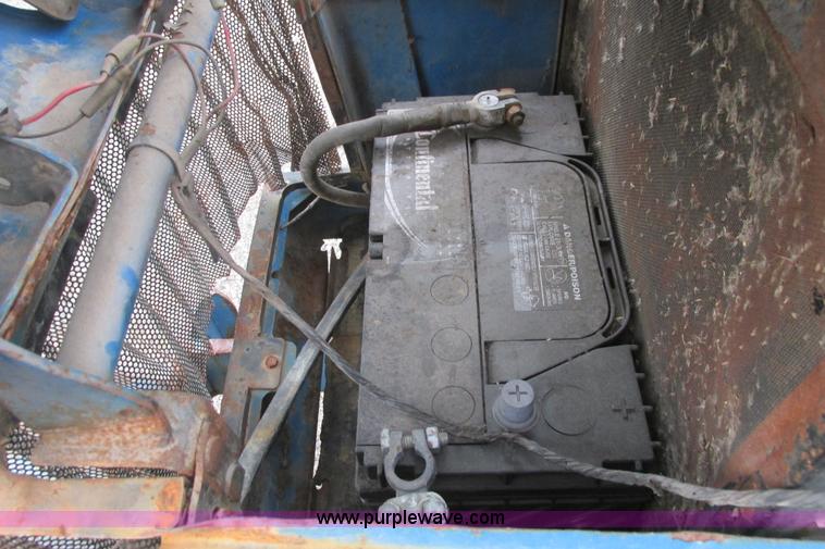 image for item G8340 1998 New Holland 3415 tractor